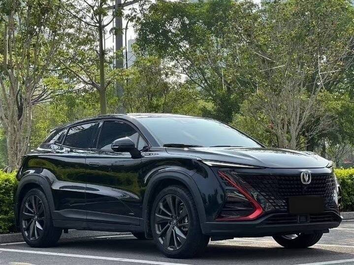 Changan UNI-T 2022 года с пробегом. Фото: #2