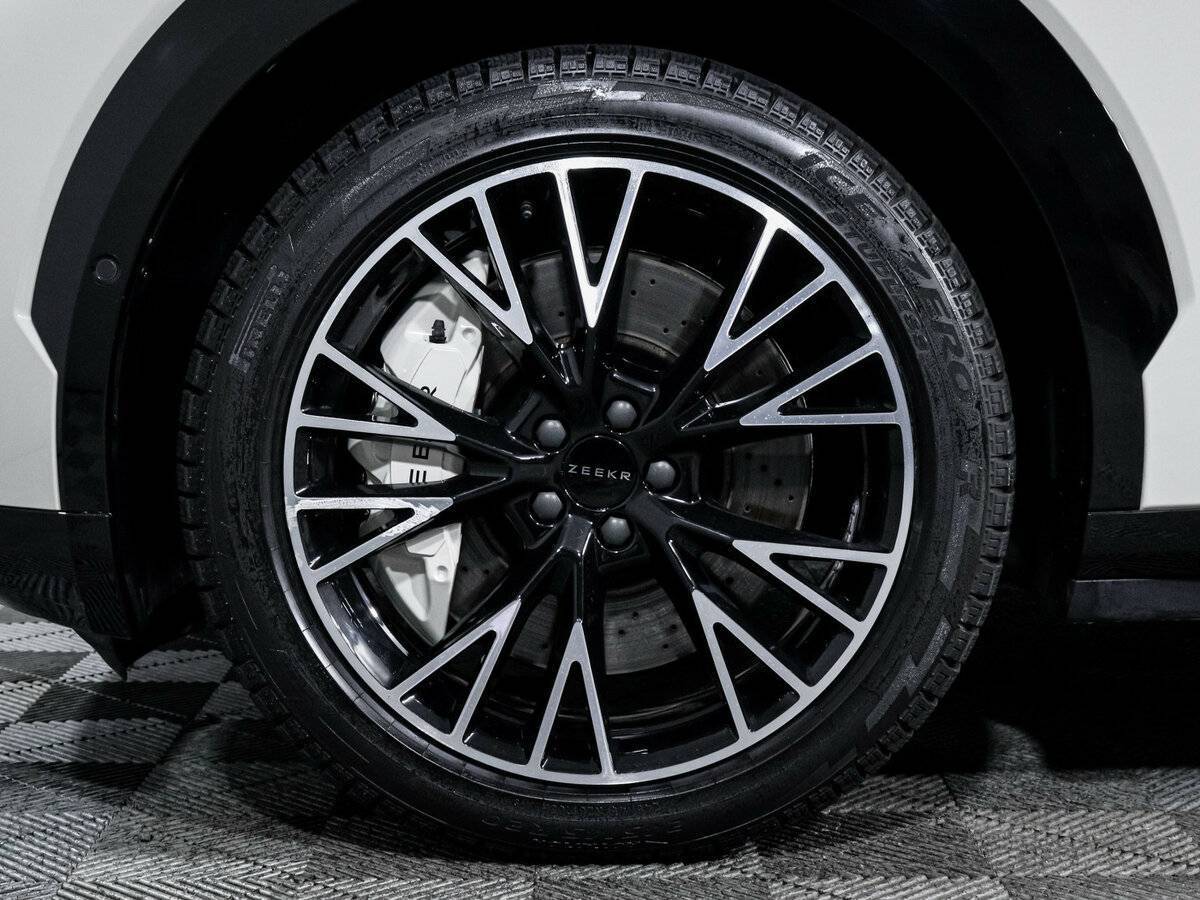 Zeekr X 2023 года с пробегом. Фото: #13