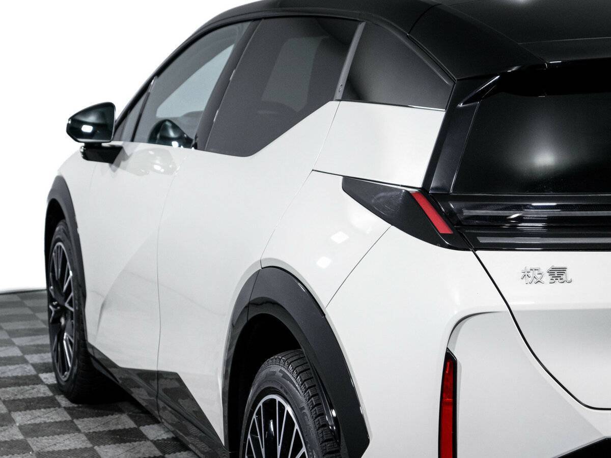 Zeekr X 2023 года с пробегом. Фото: #17