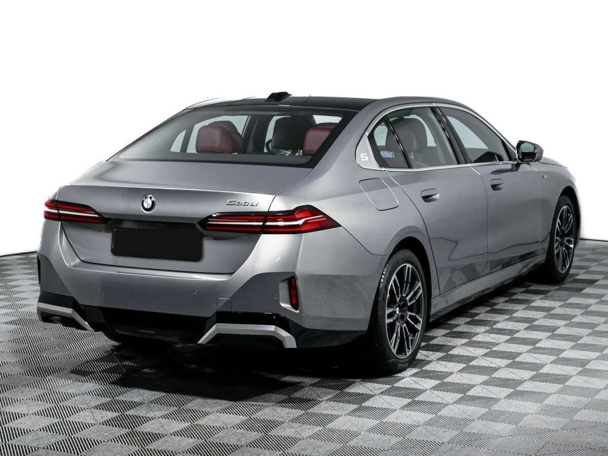 BMW 5 серии 2024 года с пробегом. Фото: #4