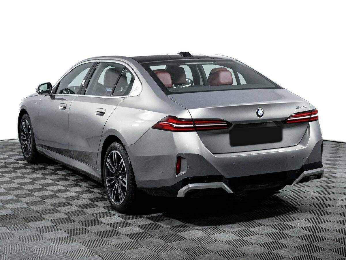 BMW 5 серии 2024 года с пробегом. Фото: #6
