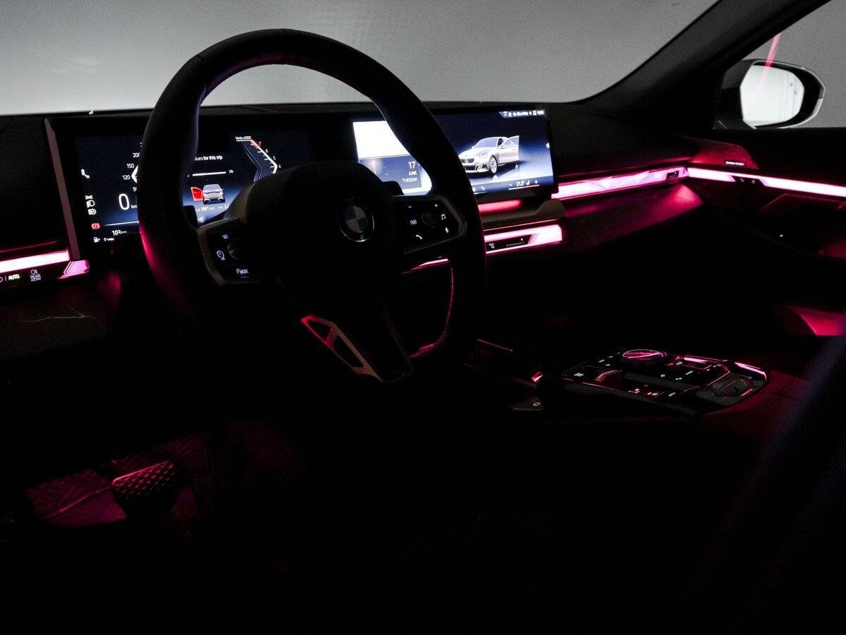 BMW 5 серии 2024 года с пробегом. Фото: #26