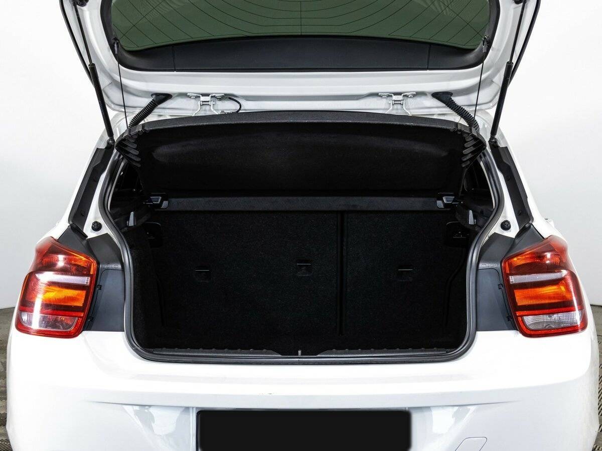 BMW 1 серии 2012 года с пробегом. Фото: #15