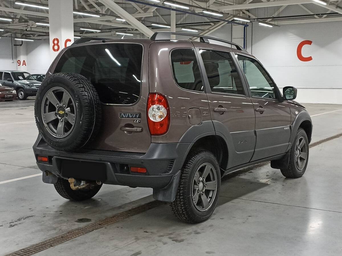 Chevrolet Niva 2018 года с пробегом. Фото: #4