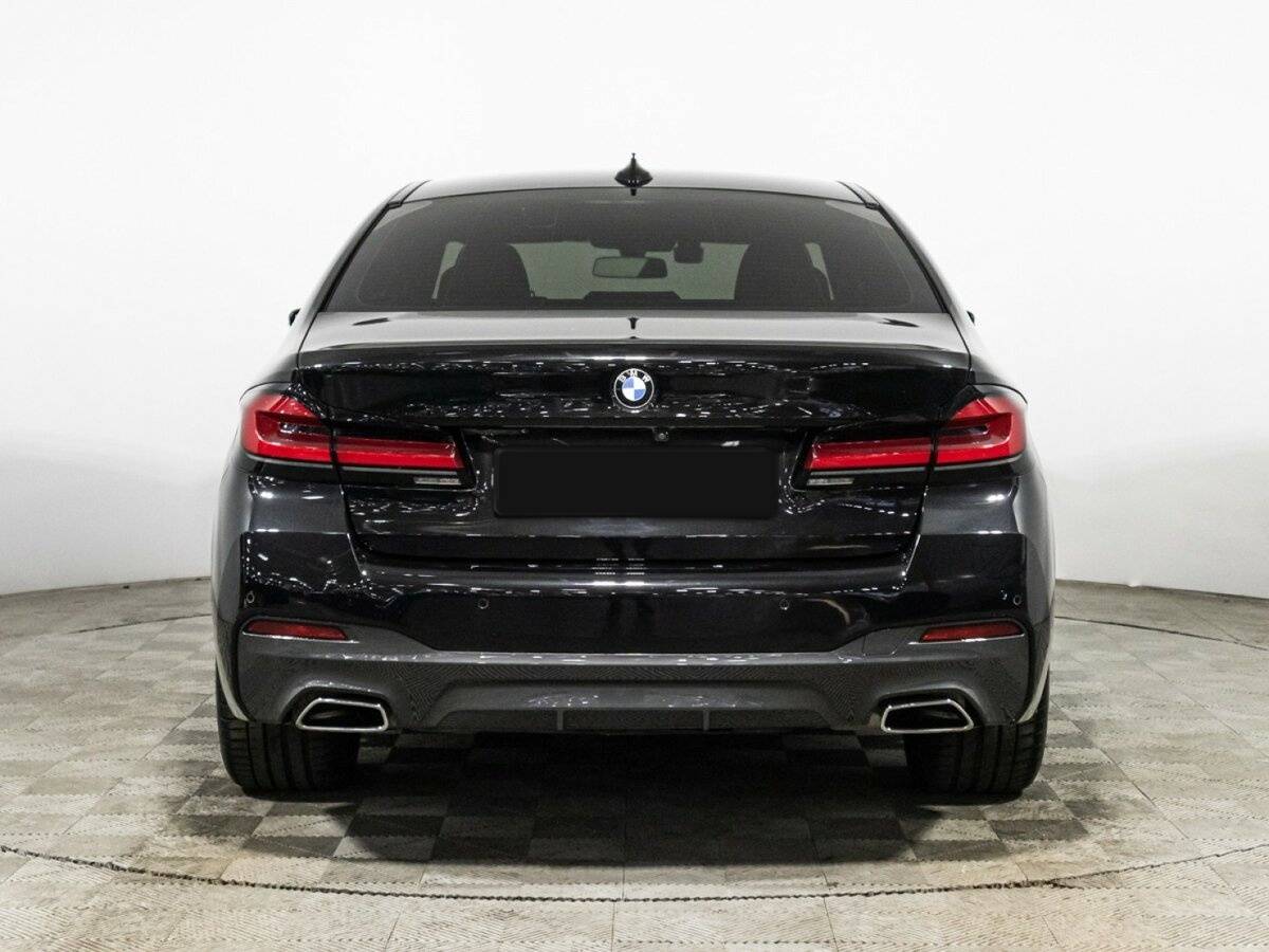 BMW 5 серии 2020 года с пробегом. Фото: #4