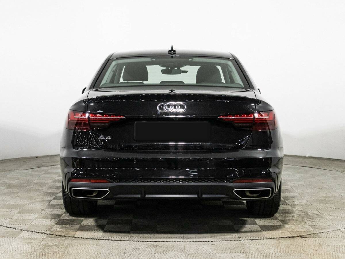 Audi A4 2021 года с пробегом. Фото: #5