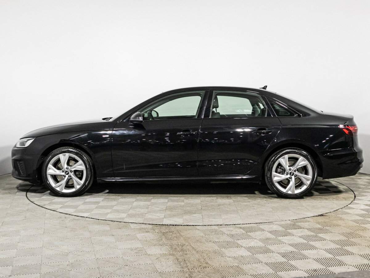 Audi A4 2021 года с пробегом. Фото: #7
