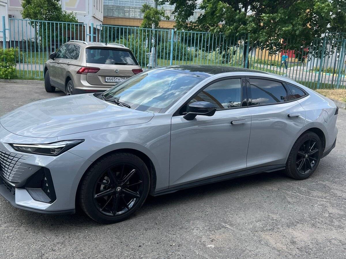 Changan UNI-V 2024 года с пробегом. Фото: #6