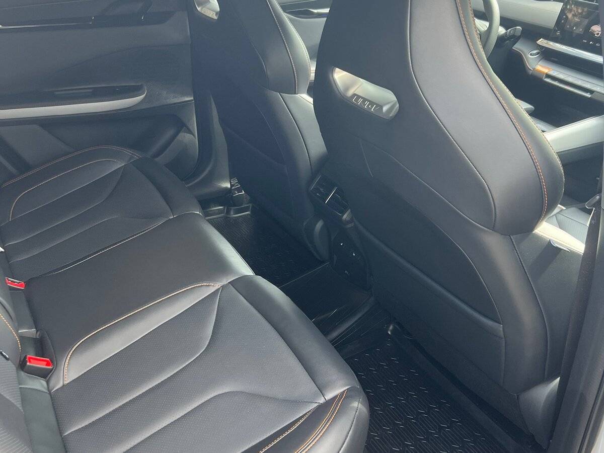 Changan UNI-V 2024 года с пробегом. Фото: #21