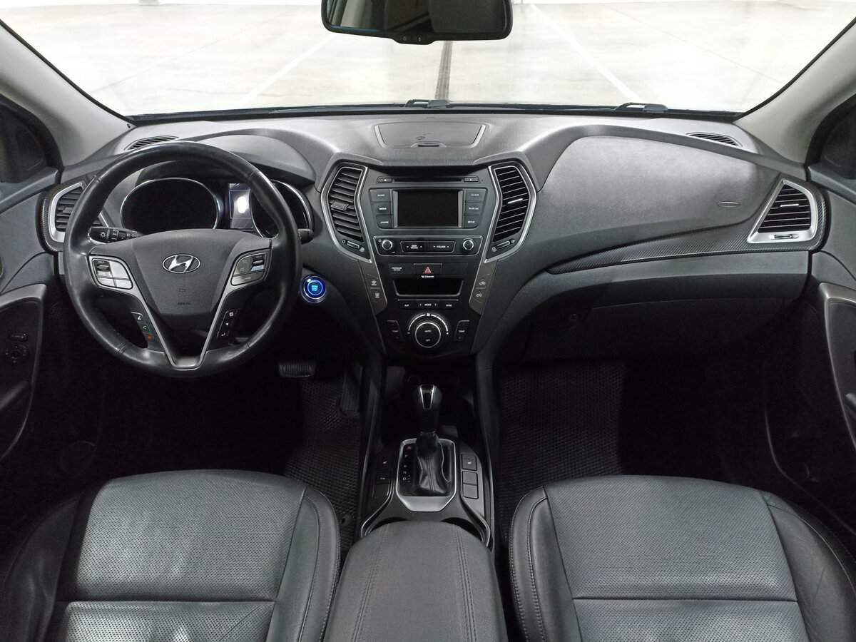 Hyundai Santa Fe 2015 года с пробегом. Фото: #13