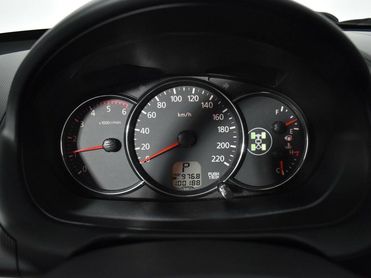 Mitsubishi Pajero Sport 2015 года с пробегом. Фото: #13