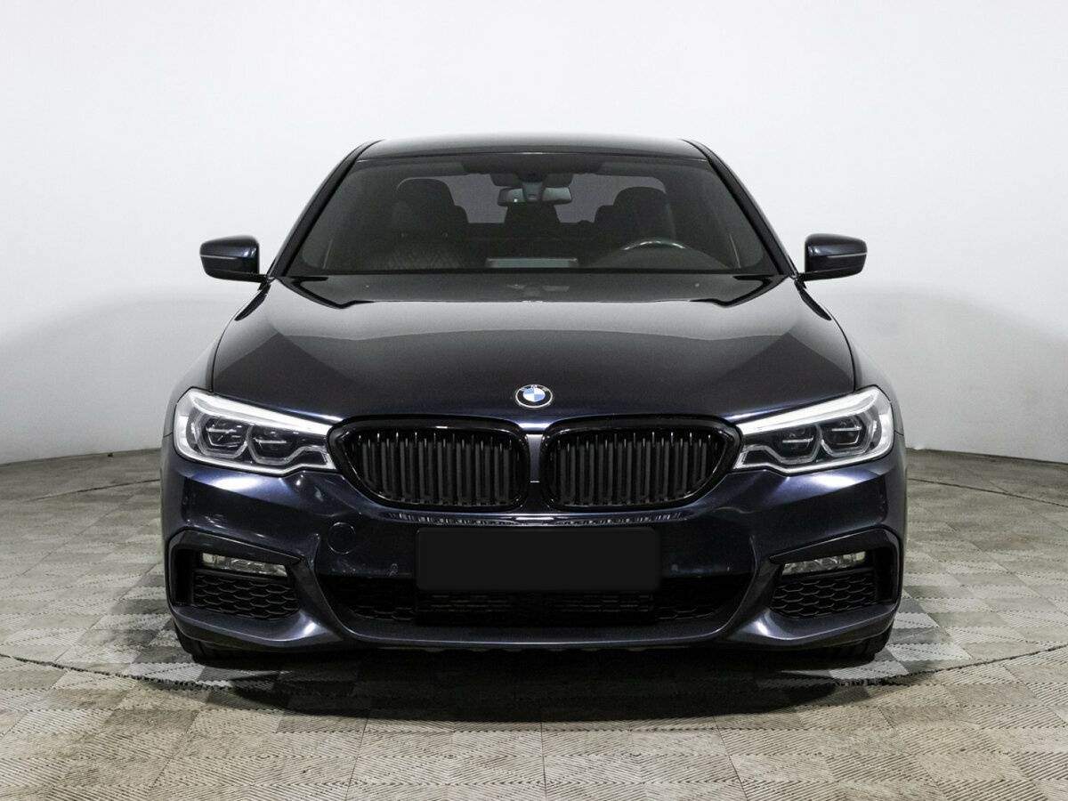 BMW 5 серии 2017 года с пробегом. Фото: #1