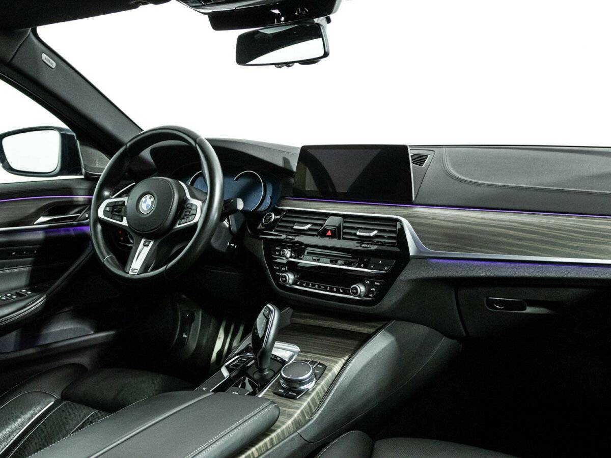 BMW 5 серии 2017 года с пробегом. Фото: #8