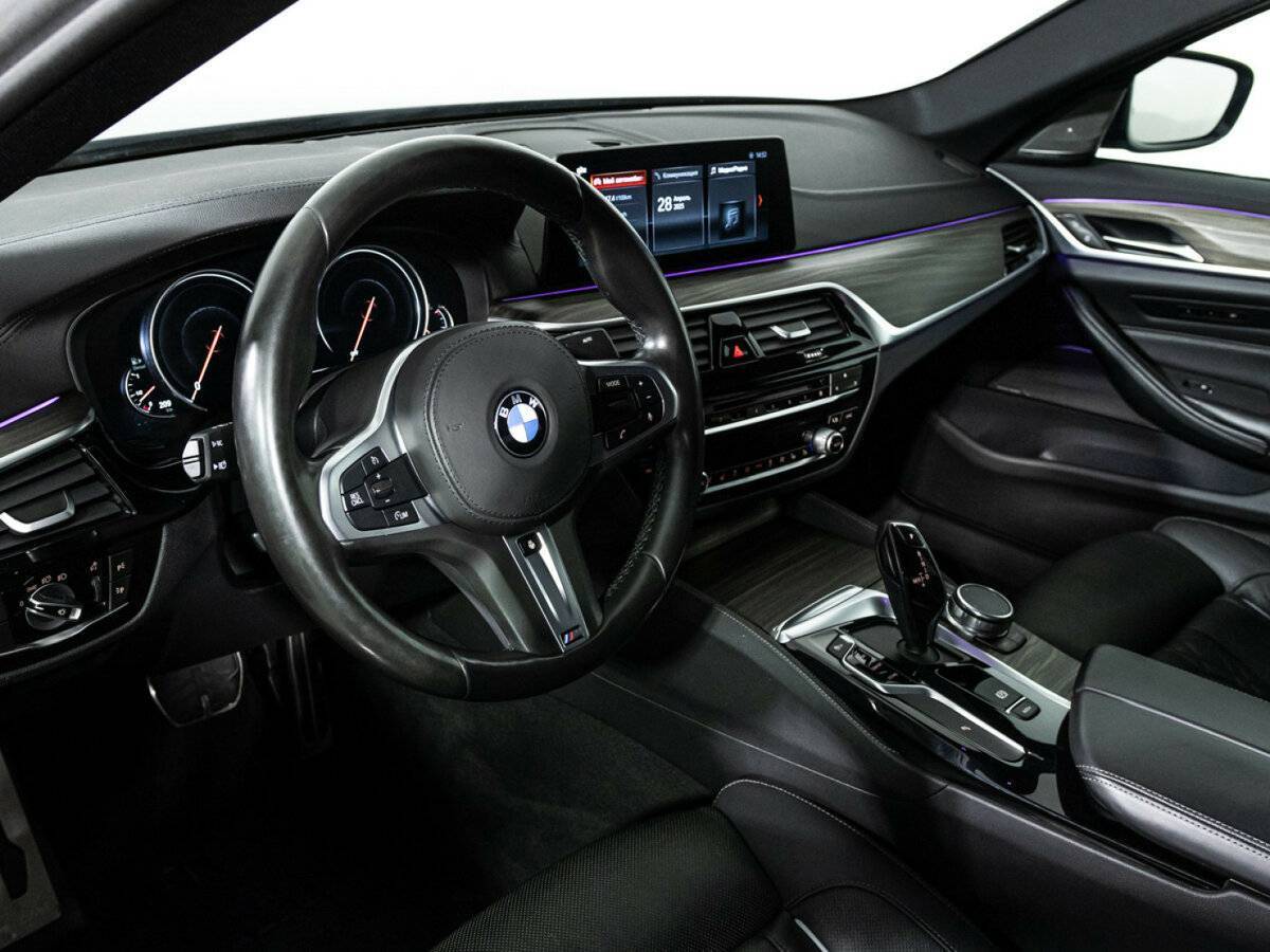 BMW 5 серии 2017 года с пробегом. Фото: #10