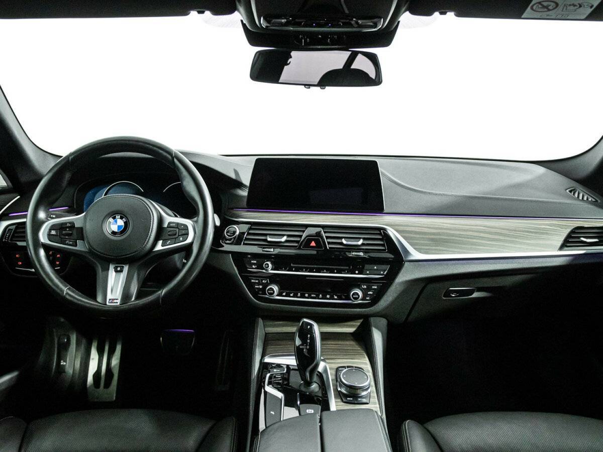 BMW 5 серии 2017 года с пробегом. Фото: #12