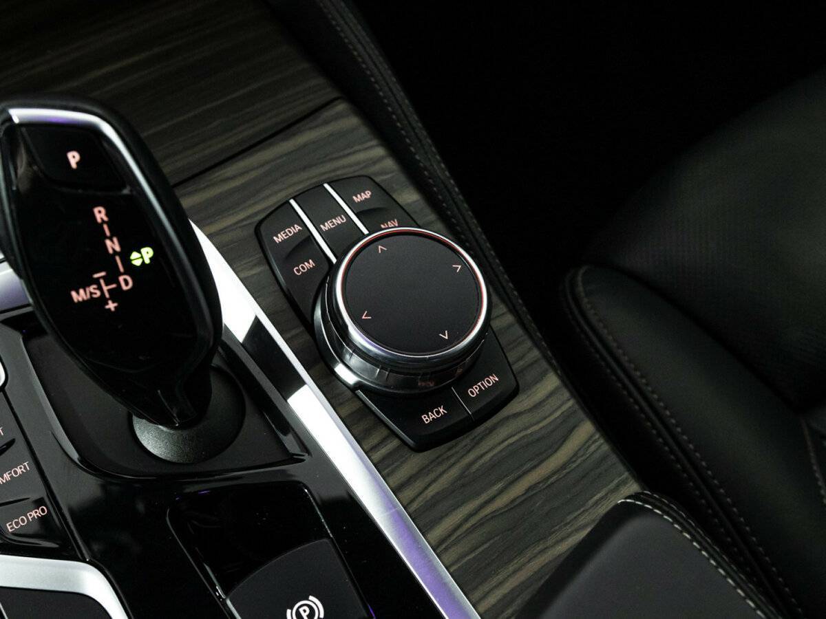 BMW 5 серии 2017 года с пробегом. Фото: #21