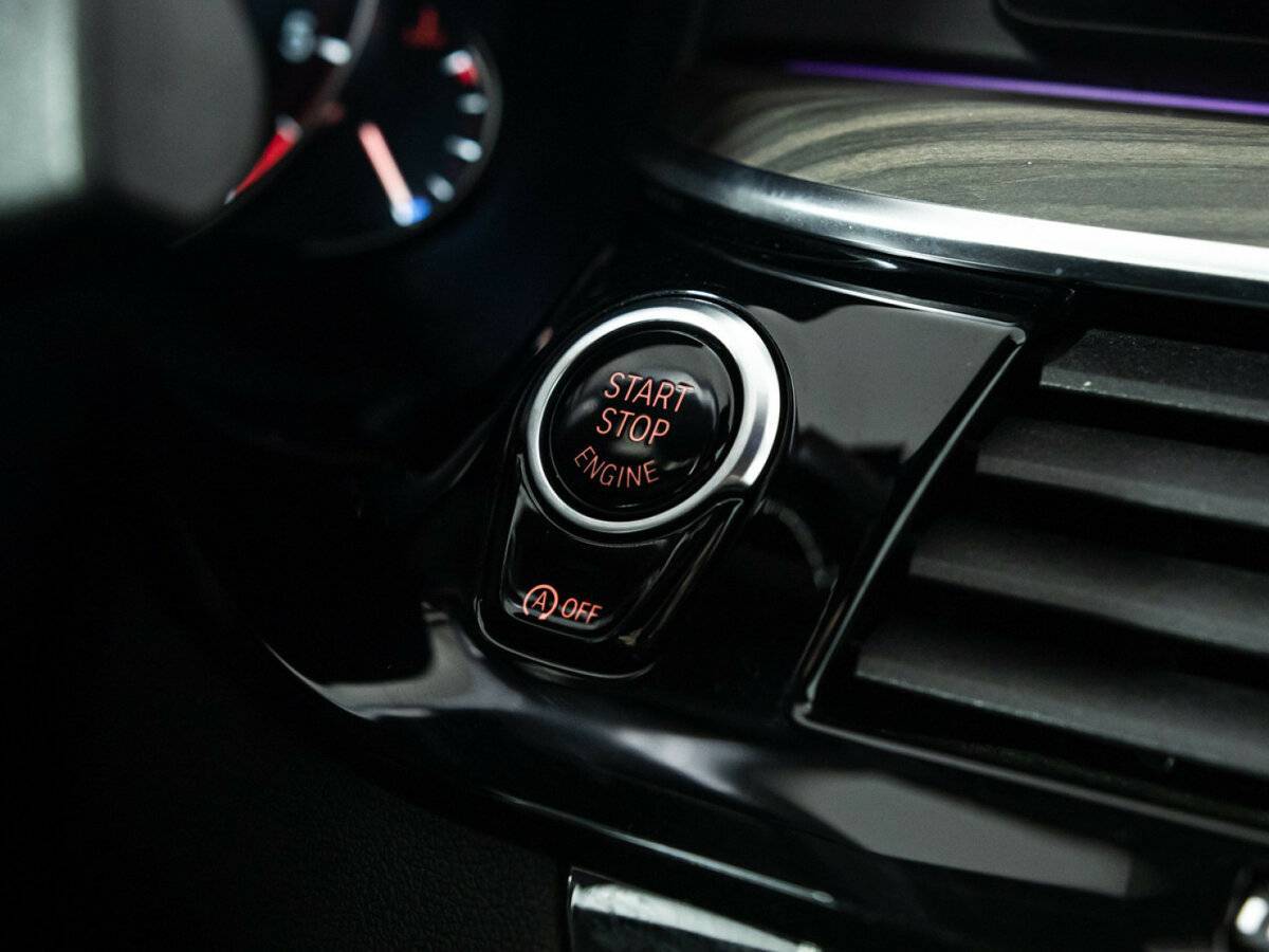 BMW 5 серии 2017 года с пробегом. Фото: #23