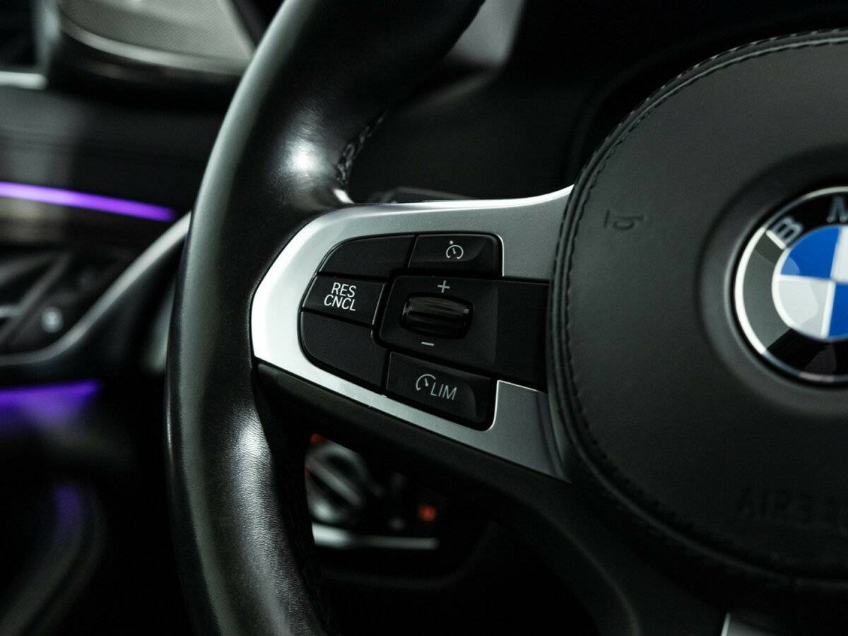 BMW 5 серии 2017 года с пробегом. Фото: #26