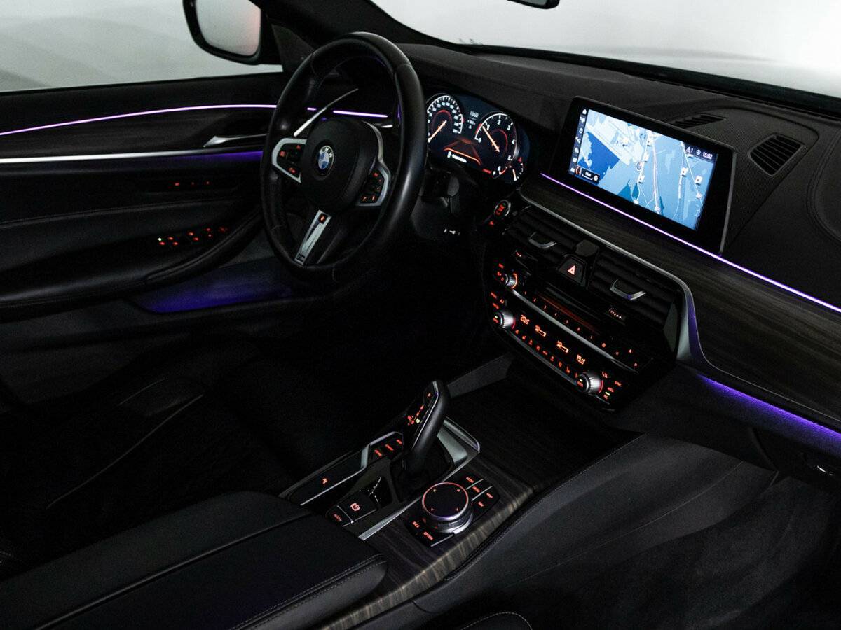 BMW 5 серии 2017 года с пробегом. Фото: #27