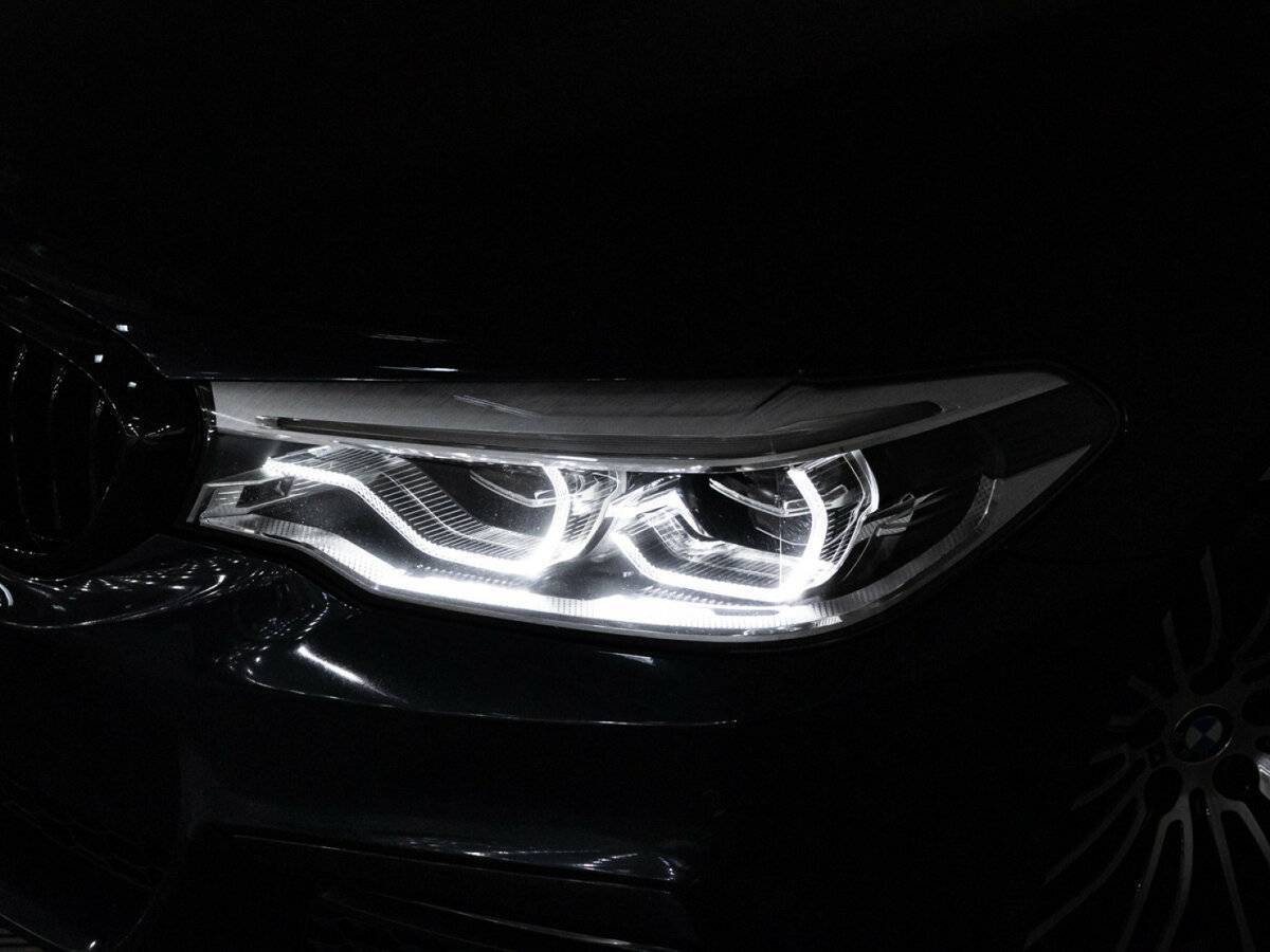 BMW 5 серии 2017 года с пробегом. Фото: #31