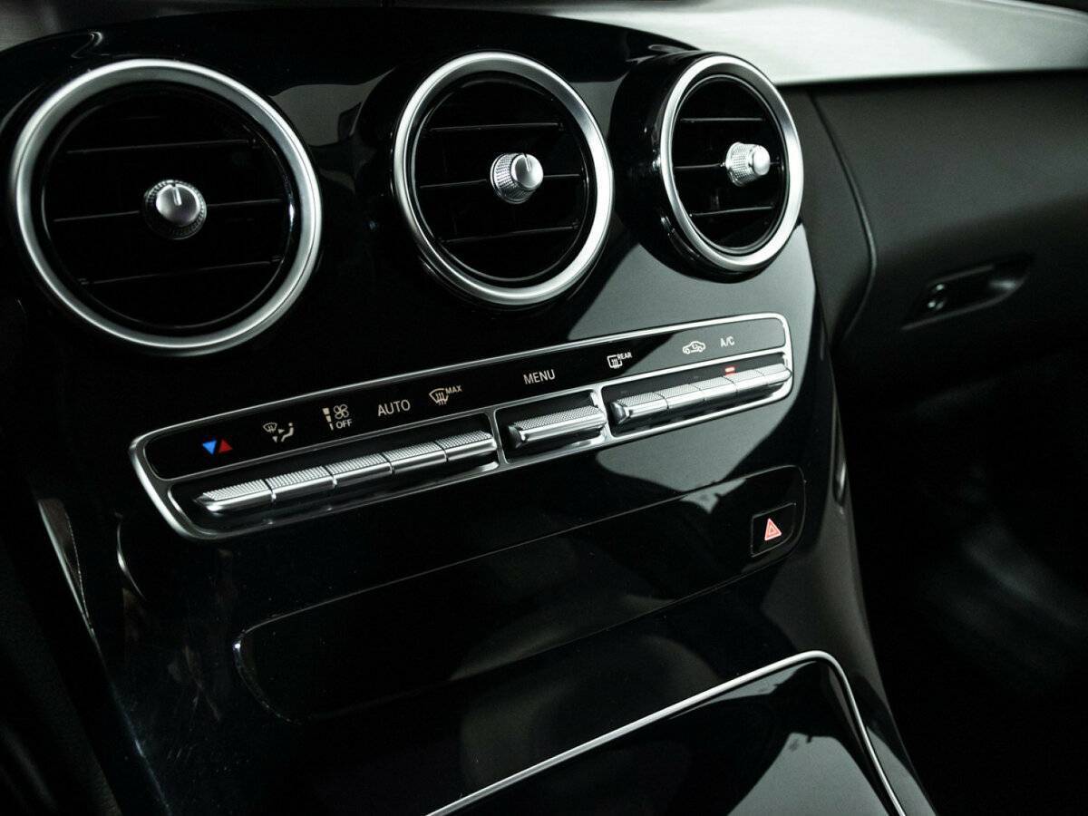 Mercedes-Benz C-Класс 2015 года с пробегом. Фото: #17