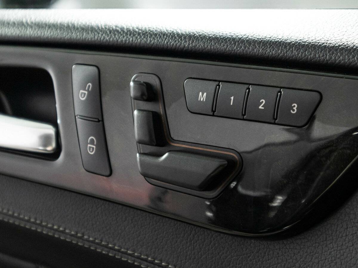 Mercedes-Benz GL-Класс 2014 года с пробегом. Фото: #17