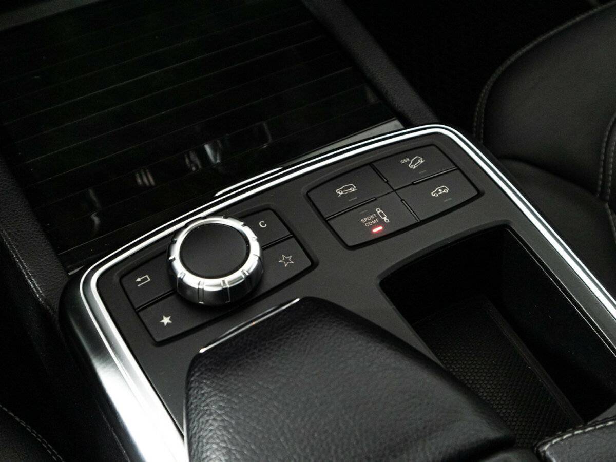 Mercedes-Benz GL-Класс 2014 года с пробегом. Фото: #22