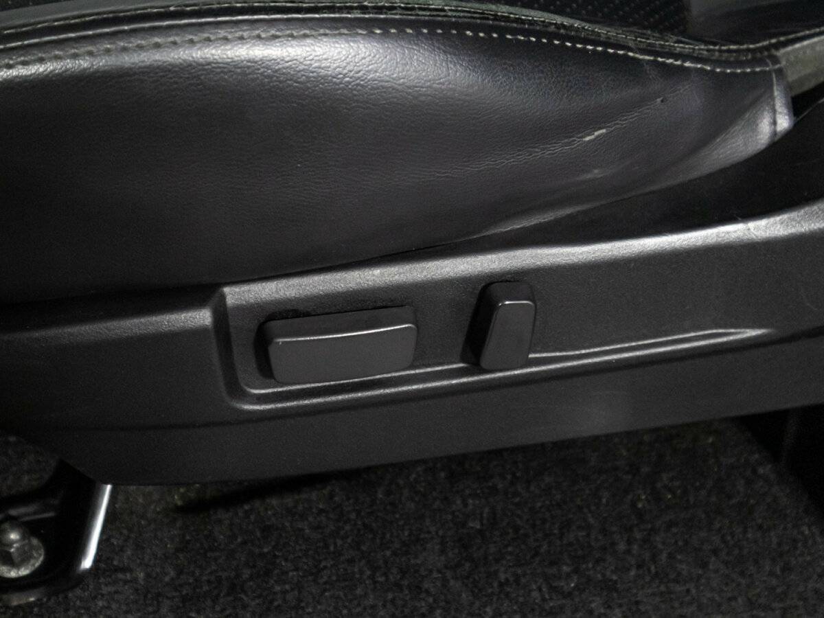 Mitsubishi Pajero Sport 2011 года с пробегом. Фото: #15