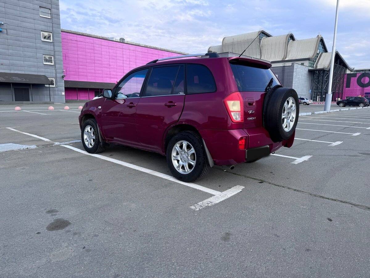 Chery Tiggo (T11) 2014 года с пробегом. Фото: #4