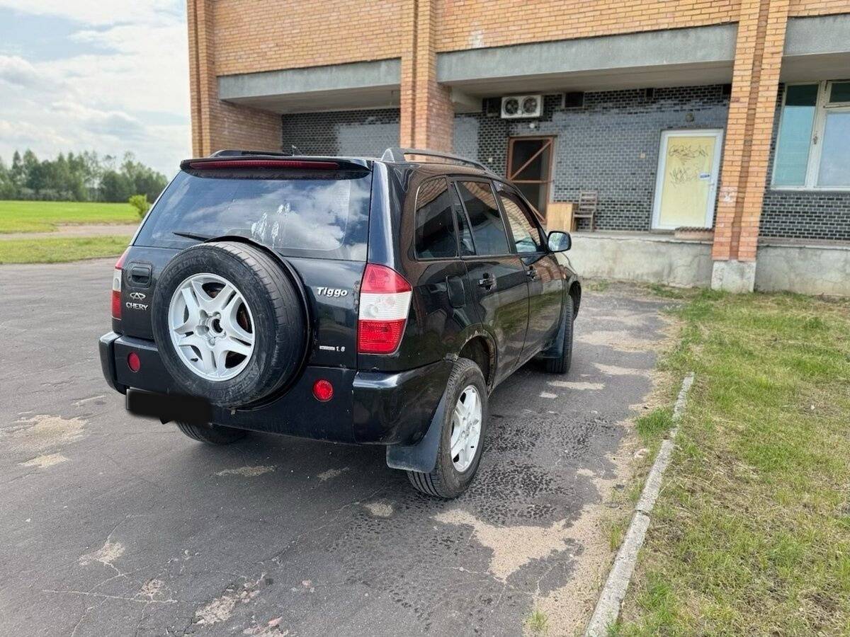 Chery Tiggo (T11) 2009 года с пробегом. Фото: #2