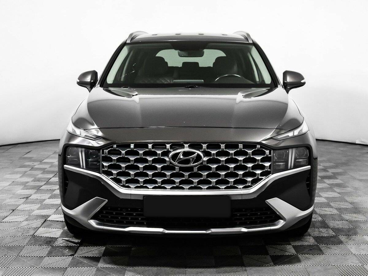 Hyundai Santa Fe 2021 года с пробегом. Фото: #1