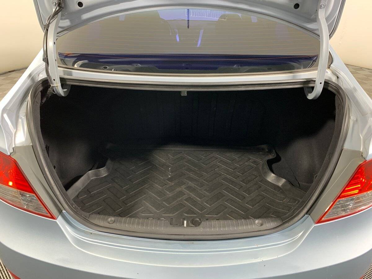 Hyundai Solaris 2011 года с пробегом. Фото: #18