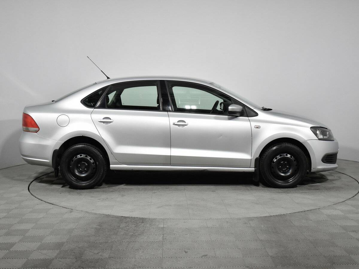 Volkswagen Polo 2011 года с пробегом. Фото: #3