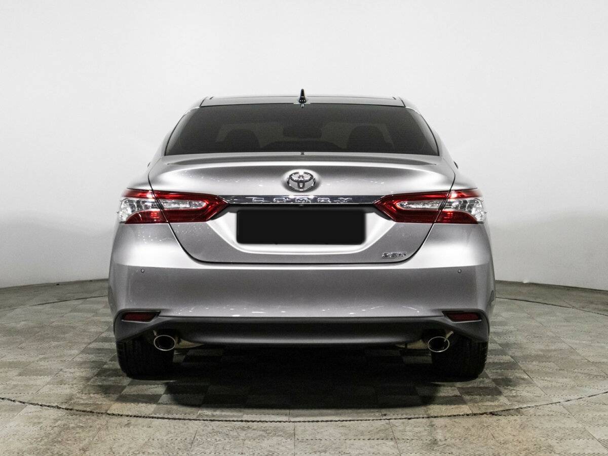 Toyota Camry 2022 года с пробегом. Фото: #5
