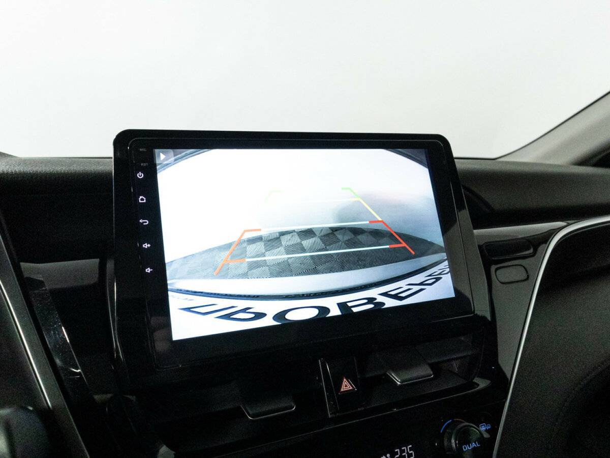 Toyota Camry 2022 года с пробегом. Фото: #15