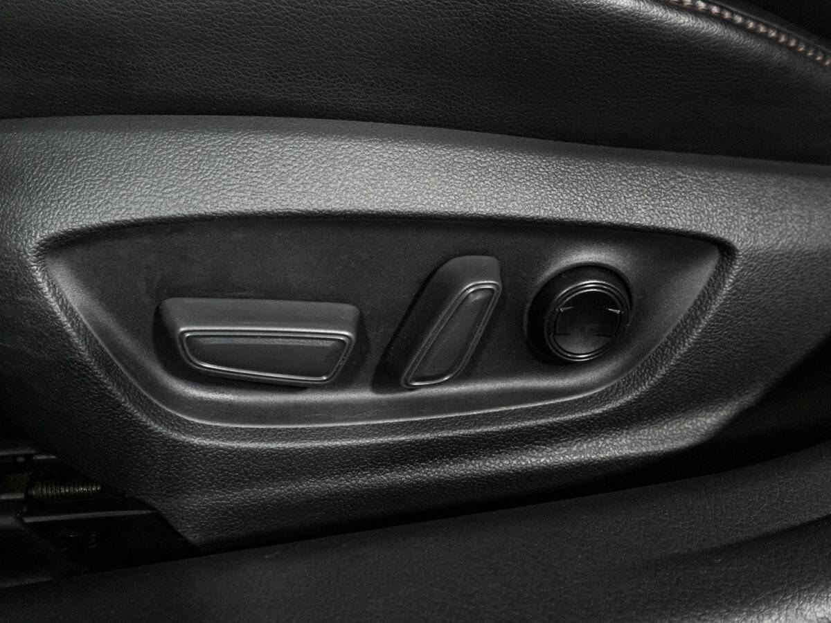 Toyota Camry 2022 года с пробегом. Фото: #18