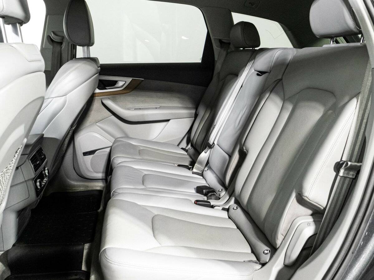Audi Q7 2017 года с пробегом. Фото: #9