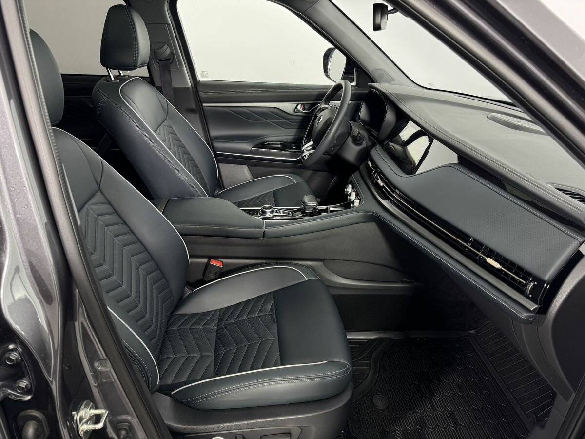 Changan CS95 2024 года с пробегом. Фото: #11