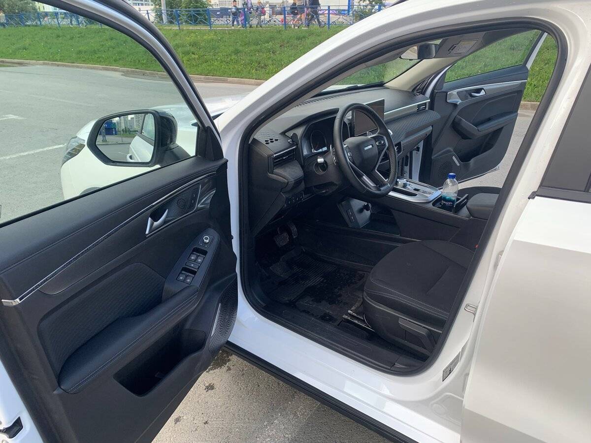 Haval Jolion 2024 года с пробегом. Фото: #9