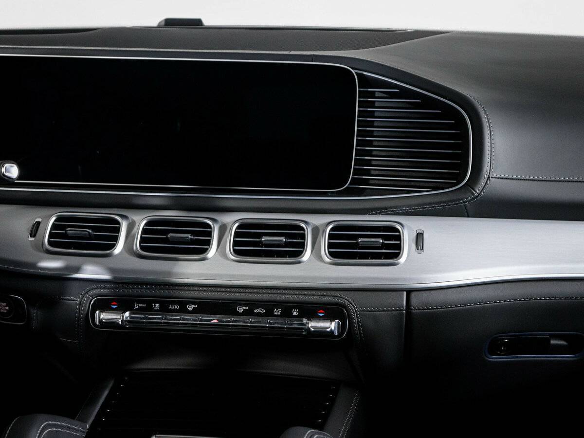 Mercedes-Benz GLE Coupe AMG 2023 года с пробегом. Фото: #12