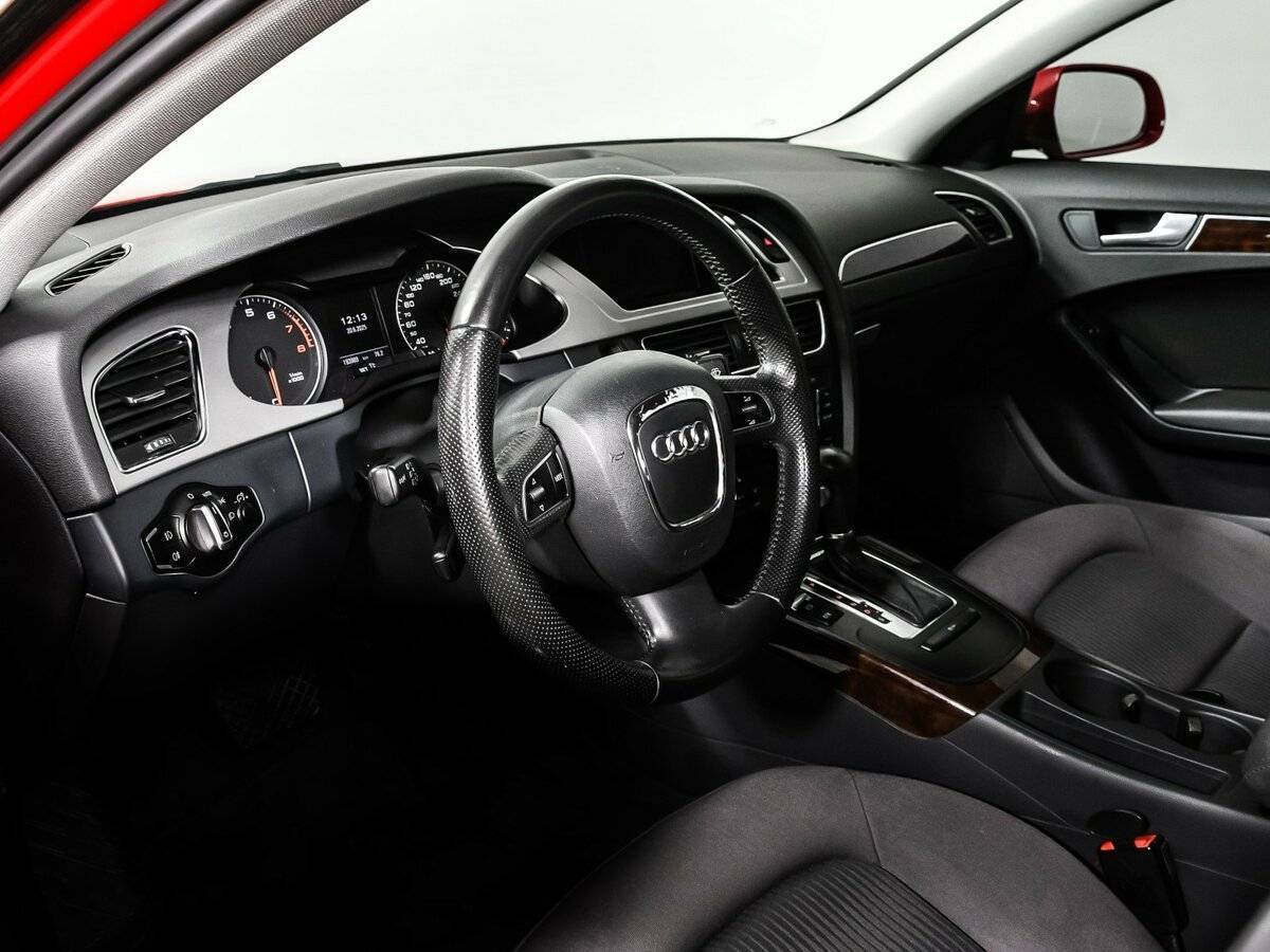 Audi A4 2011 года с пробегом. Фото: #12