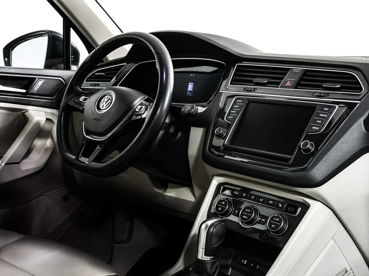 Volkswagen Tiguan 2017 года с пробегом. Фото: #8