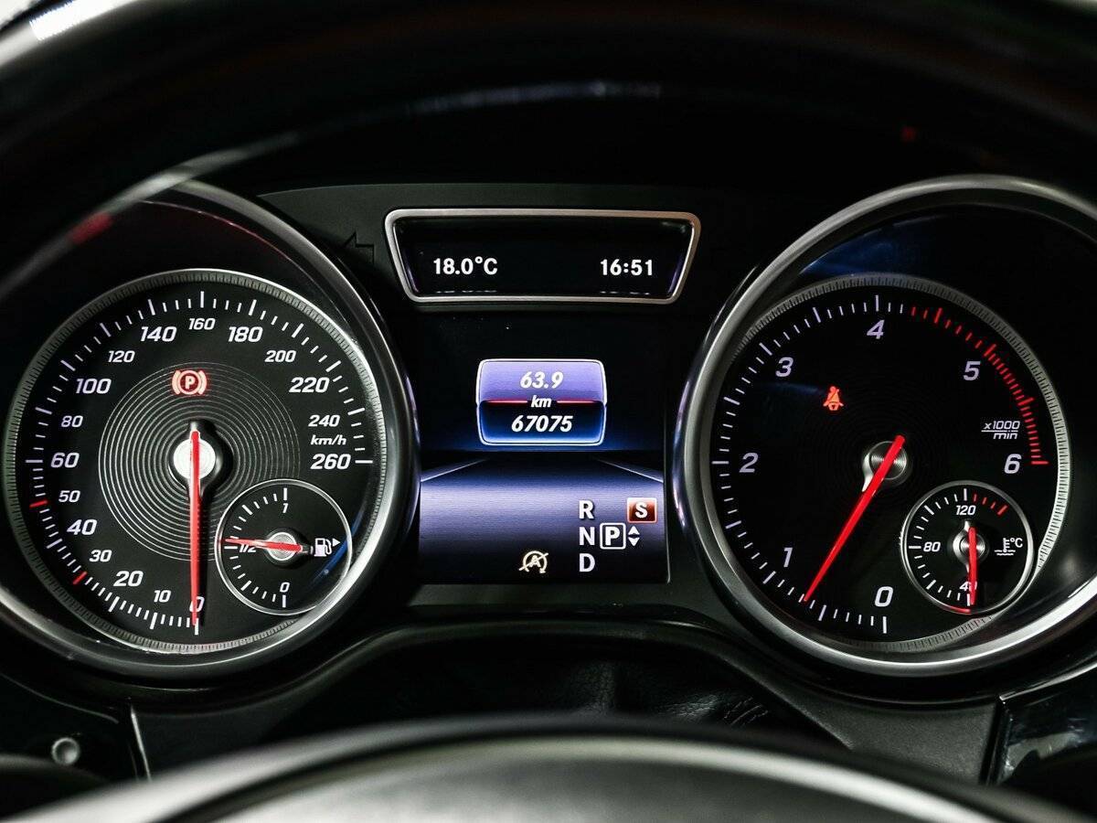 Mercedes-Benz GLE 2017 года с пробегом. Фото: #9