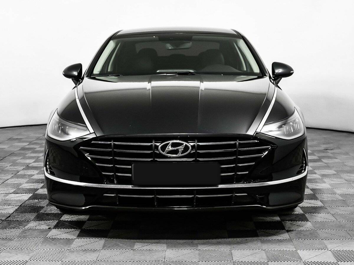 Hyundai Sonata 2020 года с пробегом. Фото: #1