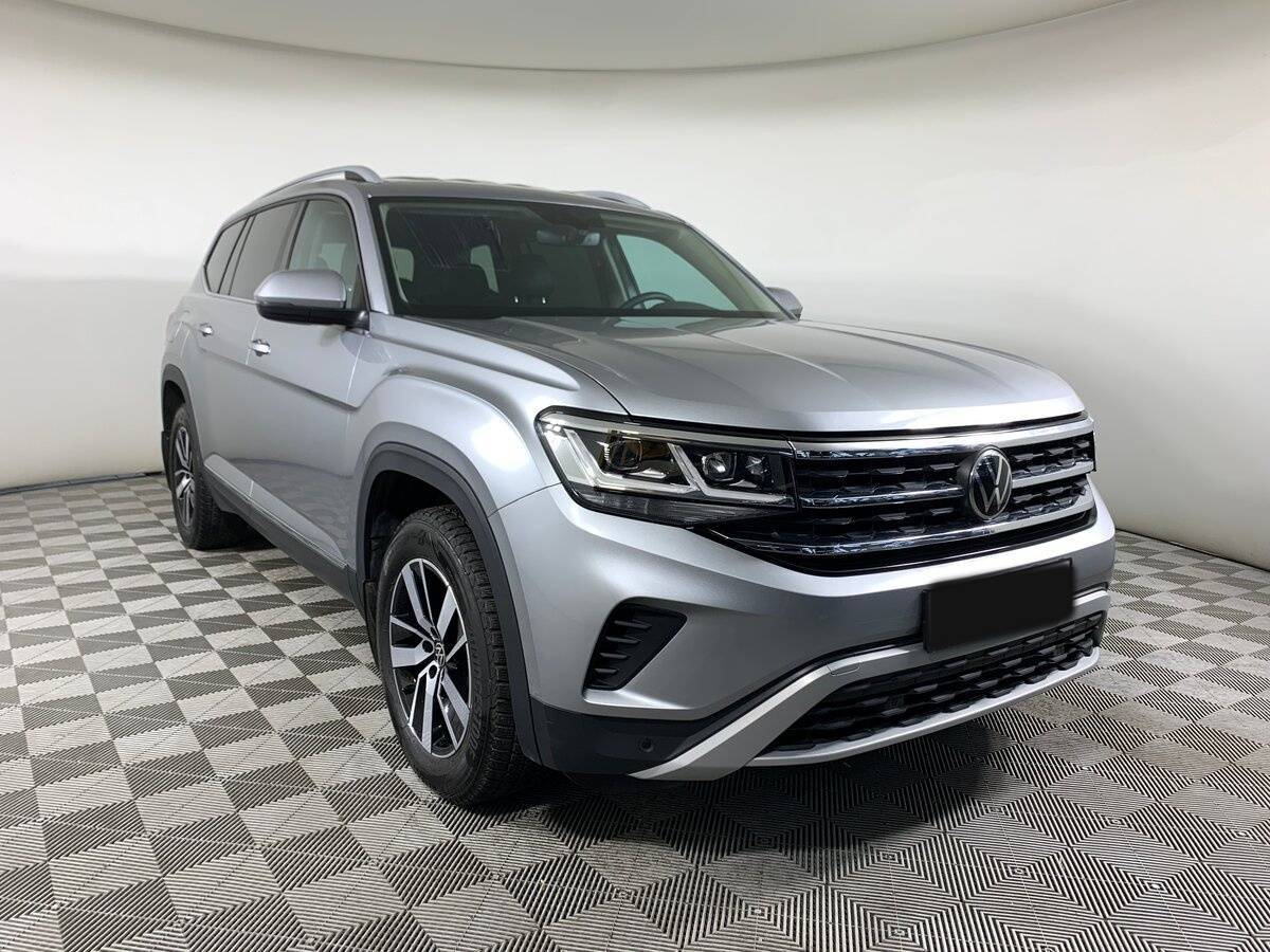 Volkswagen Teramont 2021 года с пробегом. Фото: #2