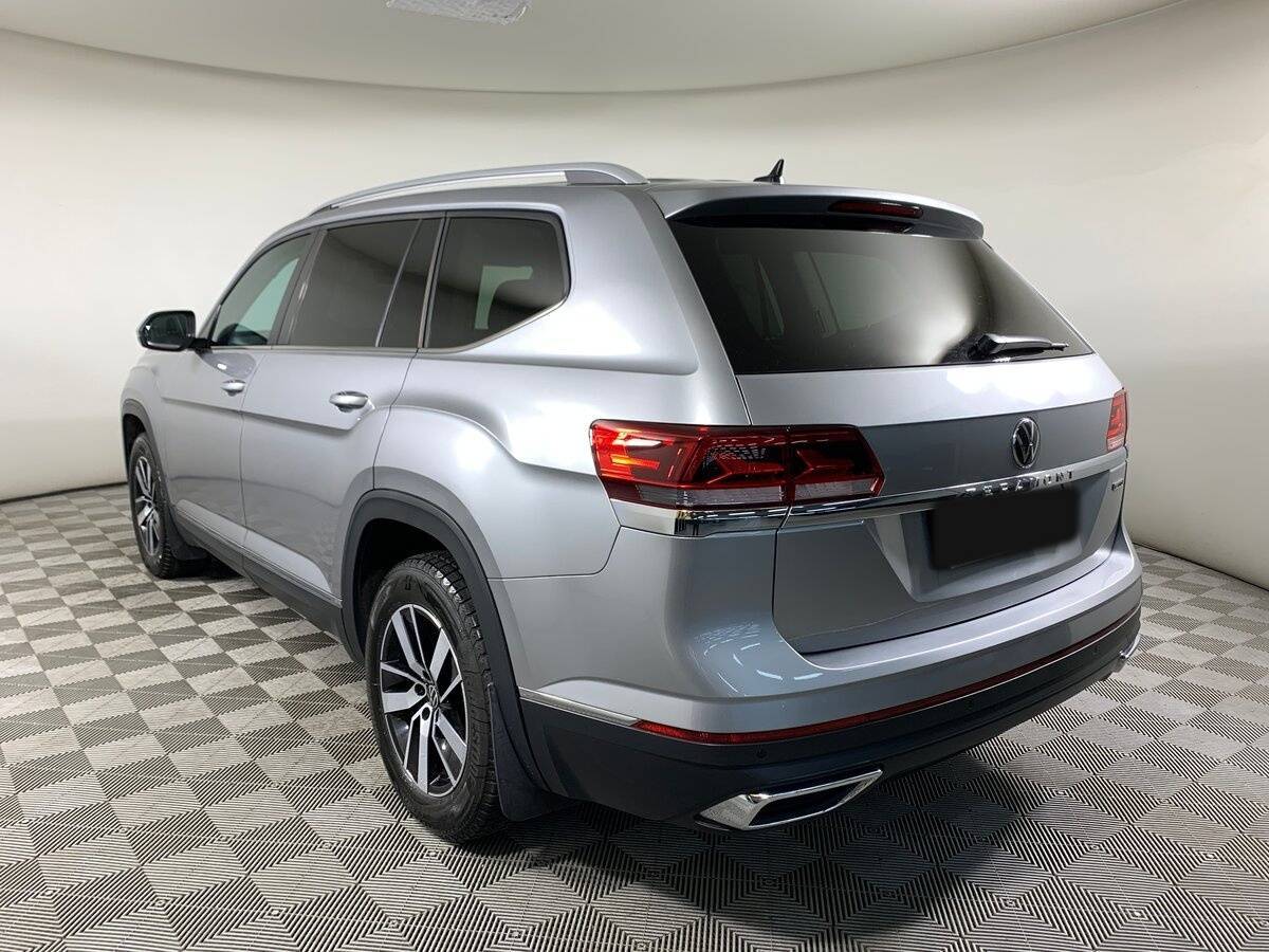 Volkswagen Teramont 2021 года с пробегом. Фото: #6