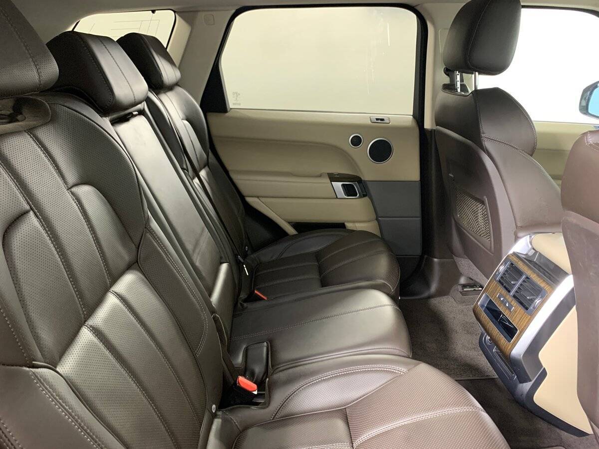 Land Rover Range Rover Sport 2016 года с пробегом. Фото: #17