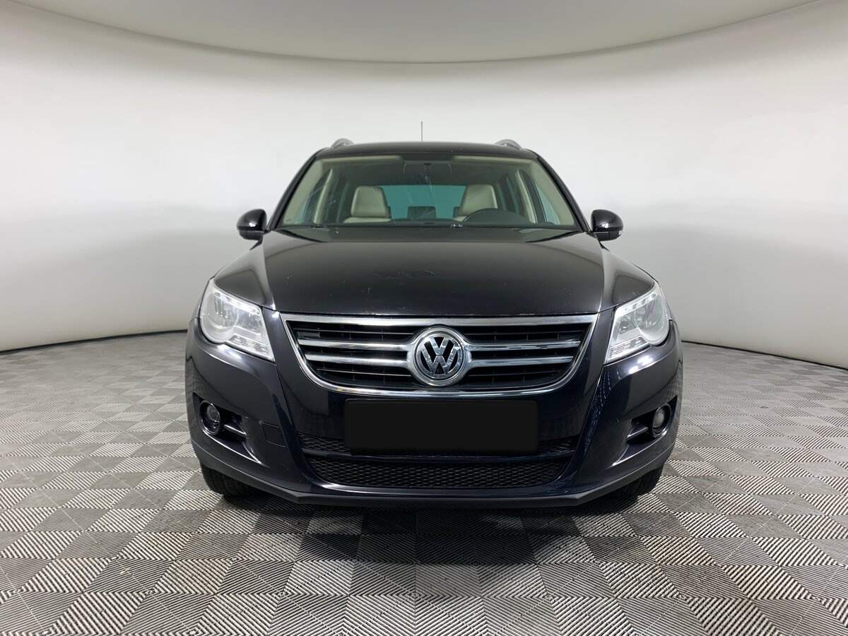 Volkswagen Tiguan 2010 года с пробегом. Фото: #1