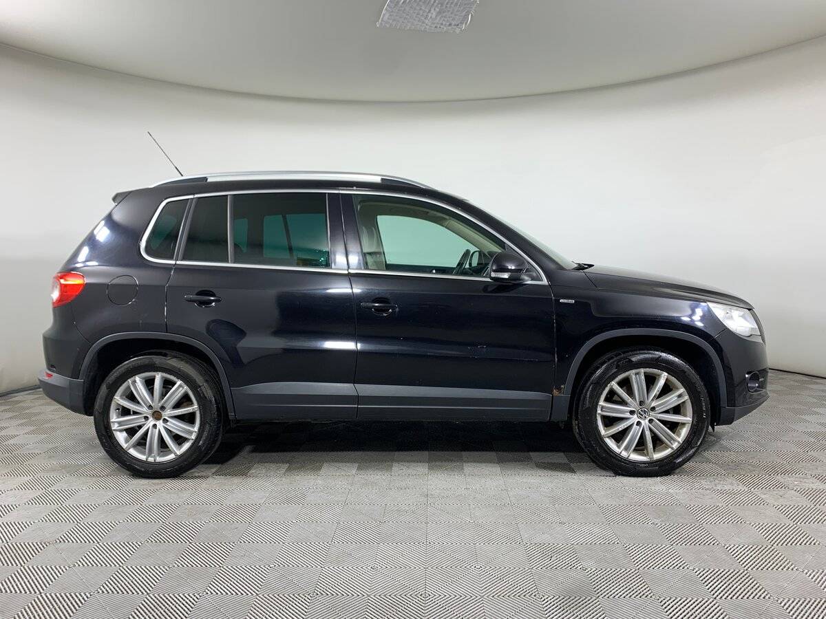 Volkswagen Tiguan 2010 года с пробегом. Фото: #3