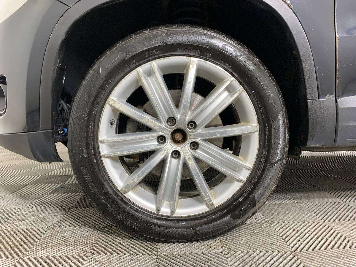 Volkswagen Tiguan 2010 года с пробегом. Фото: #8